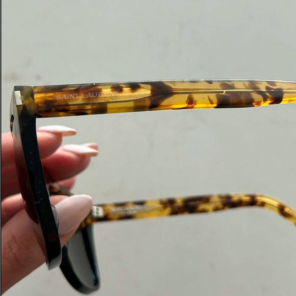 SAINT LAURENT Flat Top SL1 Tortoise Shell Sunglasses - Picture 6 of 11